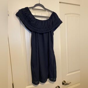 Off the shoulder Wilfred dress in navy. Size XS.
